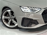Audi A4 Image 2