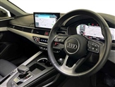 Audi A4 Image 6