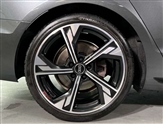 Audi A4 Image 5