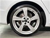 Audi A4 Image 5
