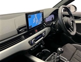 Audi A4 Image 2