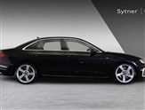Audi A4 Image 4