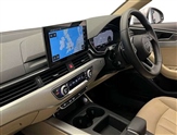Audi A4 Image 2