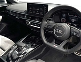 Audi A4 Image 2
