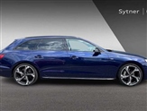 Audi A4 Image 4