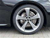 Audi A4 Image 5