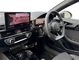 Audi A4 Image 2