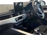 Audi A4 Image 2