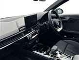 Audi A4 Image 2
