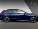 Audi A4 Image 4