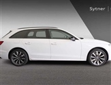 Audi A4 Image 4