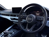 Audi A4 Image 6