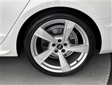 Audi A4 Image 5