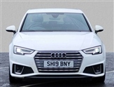 Audi A4 Image 5