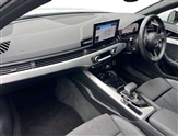 Audi A4 Image 2