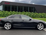 Audi A4 Image 4
