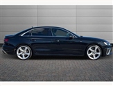Audi A4 Image 4
