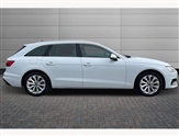 Audi A4 Image 4