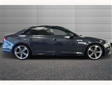 Audi A4 Image 4