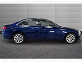 Audi A4 Image 4