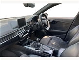 Audi A4 Image 2
