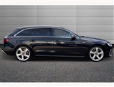 Audi A4 Image 4