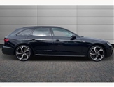 Audi A4 Image 4
