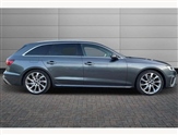 Audi A4 Image 4