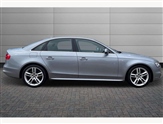 Audi A4 Image 4
