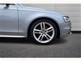 Audi A4 Image 5