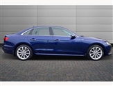 Audi A4 Image 4