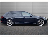 Audi A4 Image 4