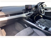 Audi A4 Image 2
