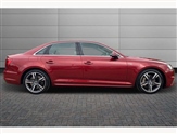 Audi A4 Image 4