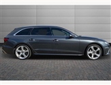 Audi A4 Image 4