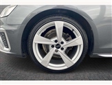 Audi A4 Image 5
