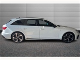 Audi A4 Image 4