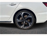 Audi A4 Image 5