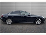 Audi A4 Image 4