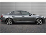 Audi A4 Image 4