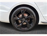 Audi A4 Image 5