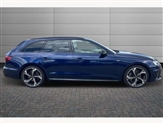 Audi A4 Image 4