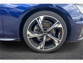 Audi A4 Image 5