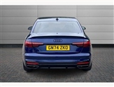 Audi A4 Image 4