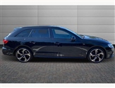 Audi A4 Image 4