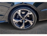 Audi A4 Image 5
