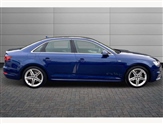 Audi A4 Image 4