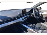 Audi A4 Image 2