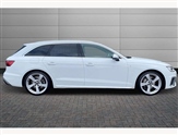 Audi A4 Image 4