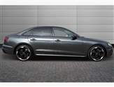 Audi A4 Image 4